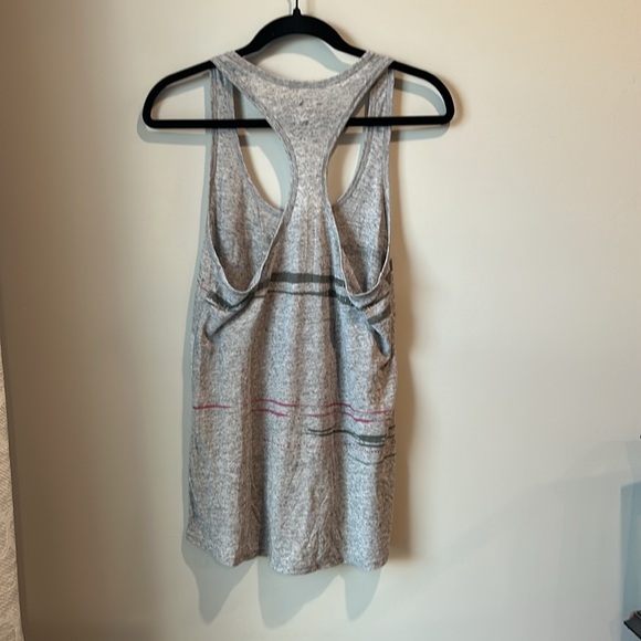 Striped AE tank top - Picture 2 of 3